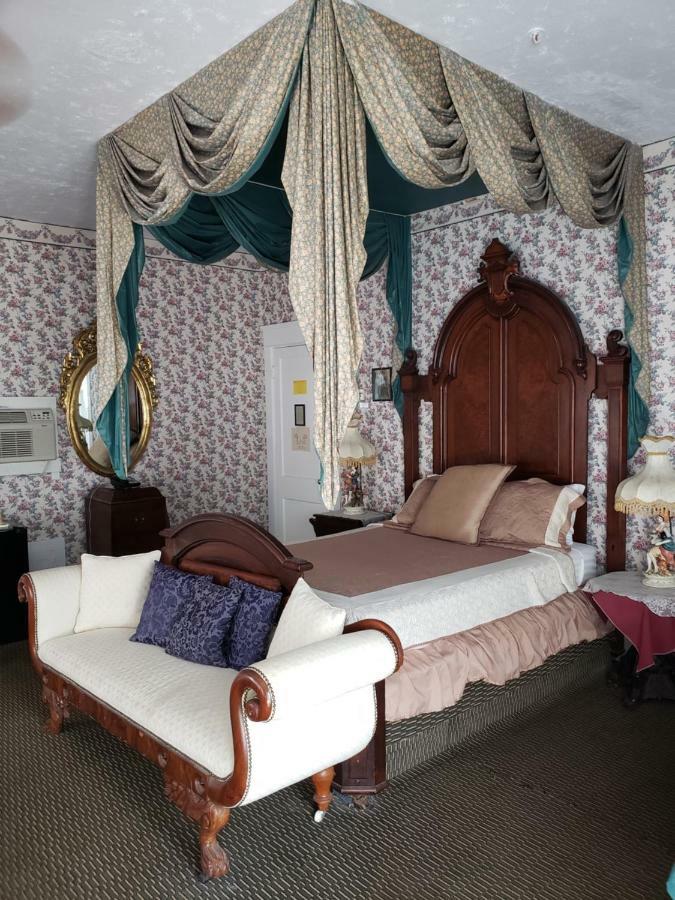 Topaz Motel - フラッグラー・ビーチ エクステリア 写真