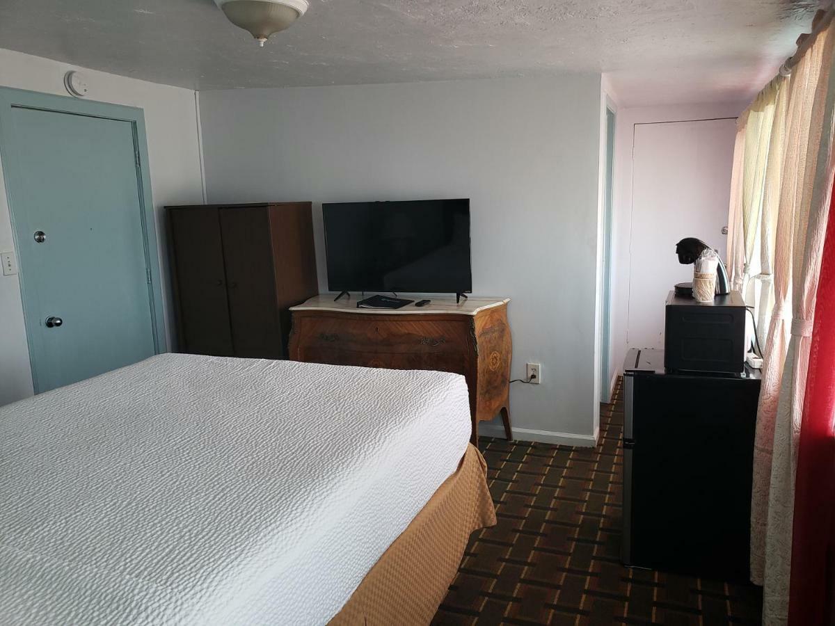 Topaz Motel - フラッグラー・ビーチ エクステリア 写真