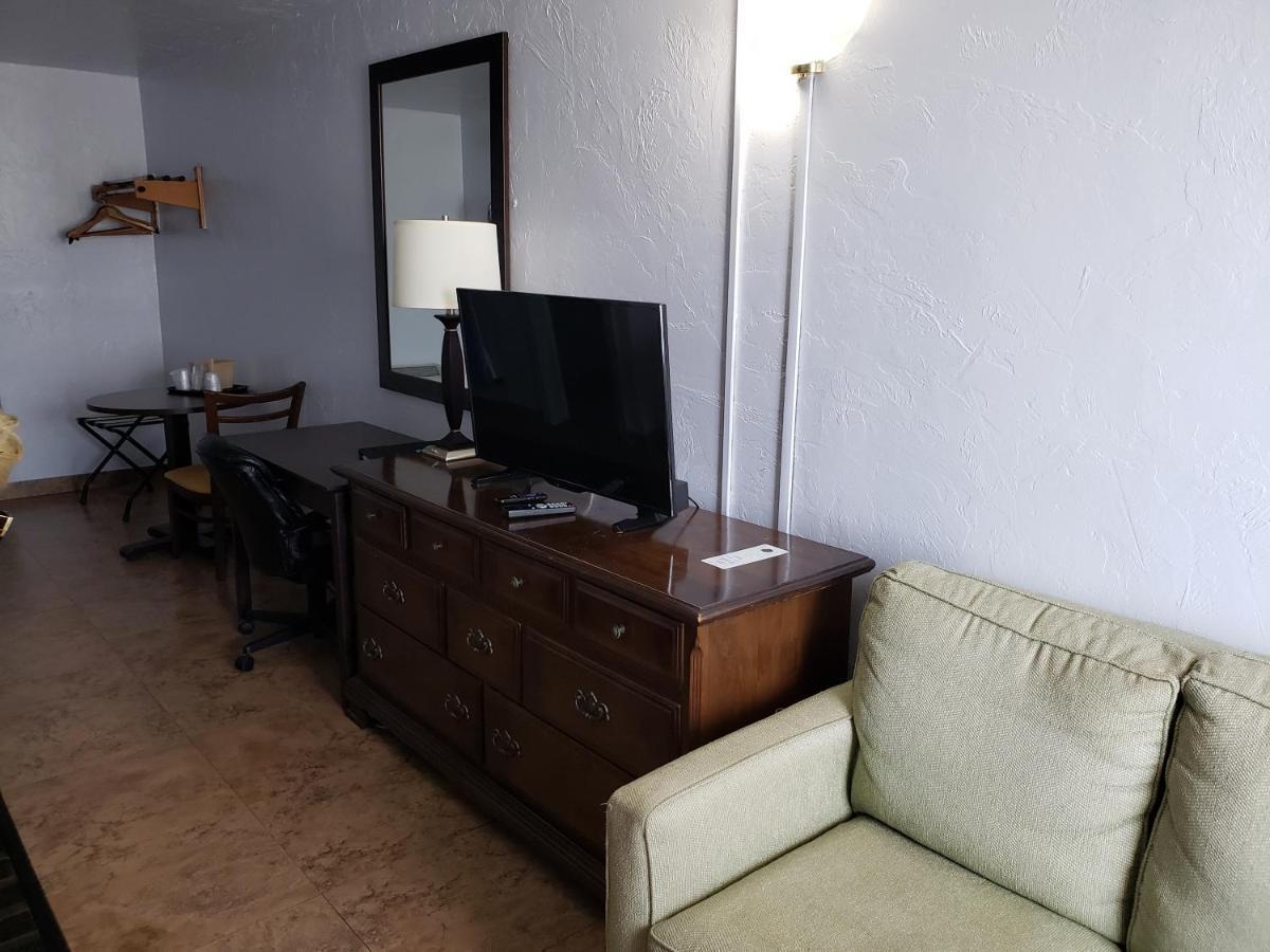 Topaz Motel - フラッグラー・ビーチ エクステリア 写真